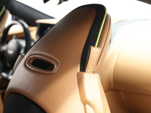 Used 2020 Aston Martin DB11 AMR image 67