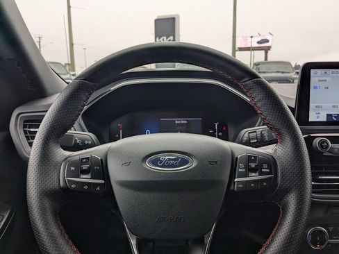 Used 2025 Ford Escape ST-Line Select image 23