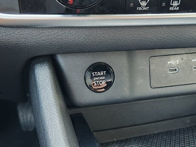 Used 2026 Nissan Rogue SV FWD image 8