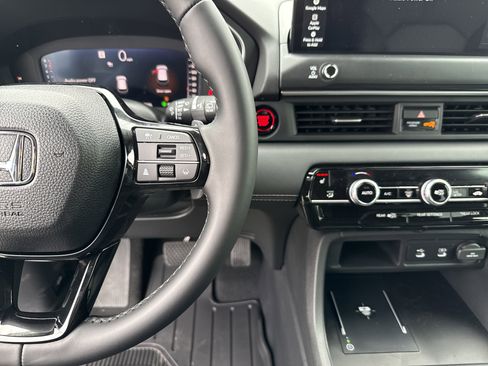 New 2026 Honda Pilot EX-L image 18