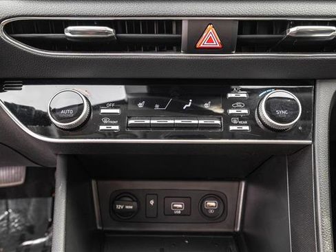 Used 2023 Hyundai Sonata SEL w/ Convenience Package FWD image 20