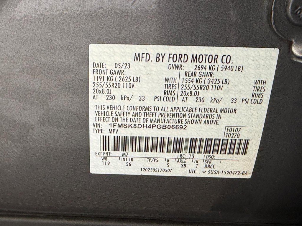 Used 2023 Ford Explorer XLT w/ Equipment Group 202A AWD/4WD image 34
