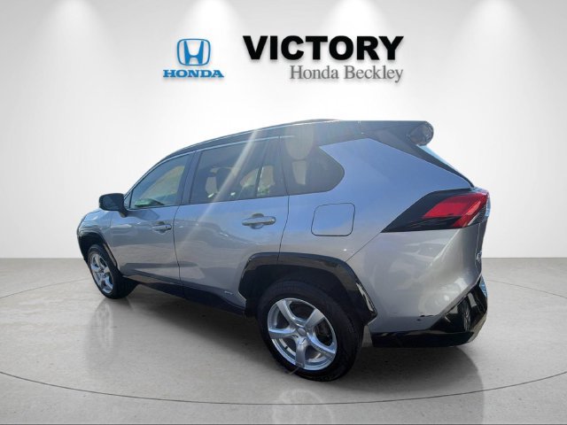 Used 2024 Toyota RAV4 XSE w/ Advanced Technology Package AWD/4WD image 3