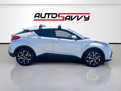 Used 2021 Toyota C-HR XLE FWD image 8