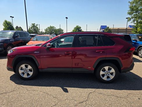 Used 2019 Toyota RAV4 XLE AWD/4WD image 13