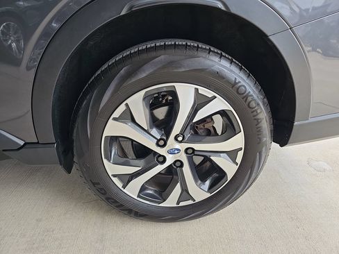 Used 2021 Subaru Outback Limited XT AWD/4WD image 42