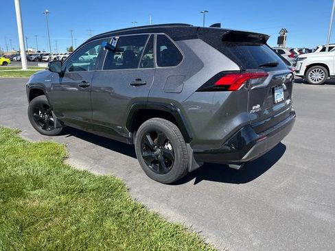 Used 2021 Toyota RAV4 XSE w/ Carpet Mat Package (TMS) AWD/4WD image 6