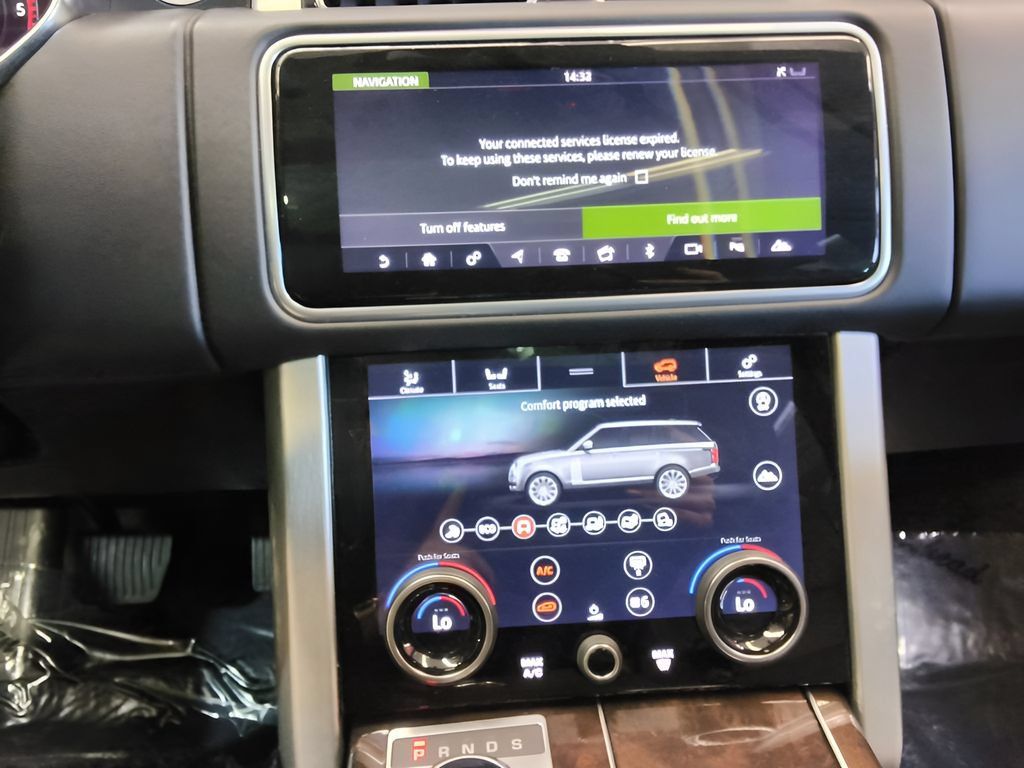 Used 2020 Land Rover Range Rover HSE AWD/4WD image 27