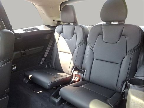 Certified 2022 Volvo XC90 T8 Inscription image 14