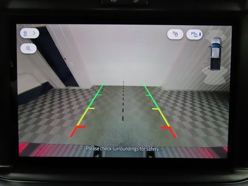 Used 2025 Ford F250 Platinum image 16