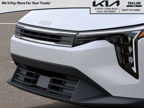 New 2026 Kia K4 LXS image 12