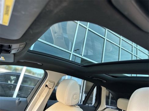 Used 2018 Mercedes-Benz GLC 300 4MATIC image 23