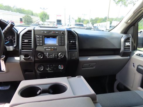 Used 2020 Ford F150 XL w/ XL Power Equipment Group image 23