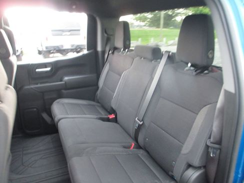 Used 2023 Chevrolet Silverado 1500 Custom w/ LPO, Dark Essentials Package AWD/4WD image 18