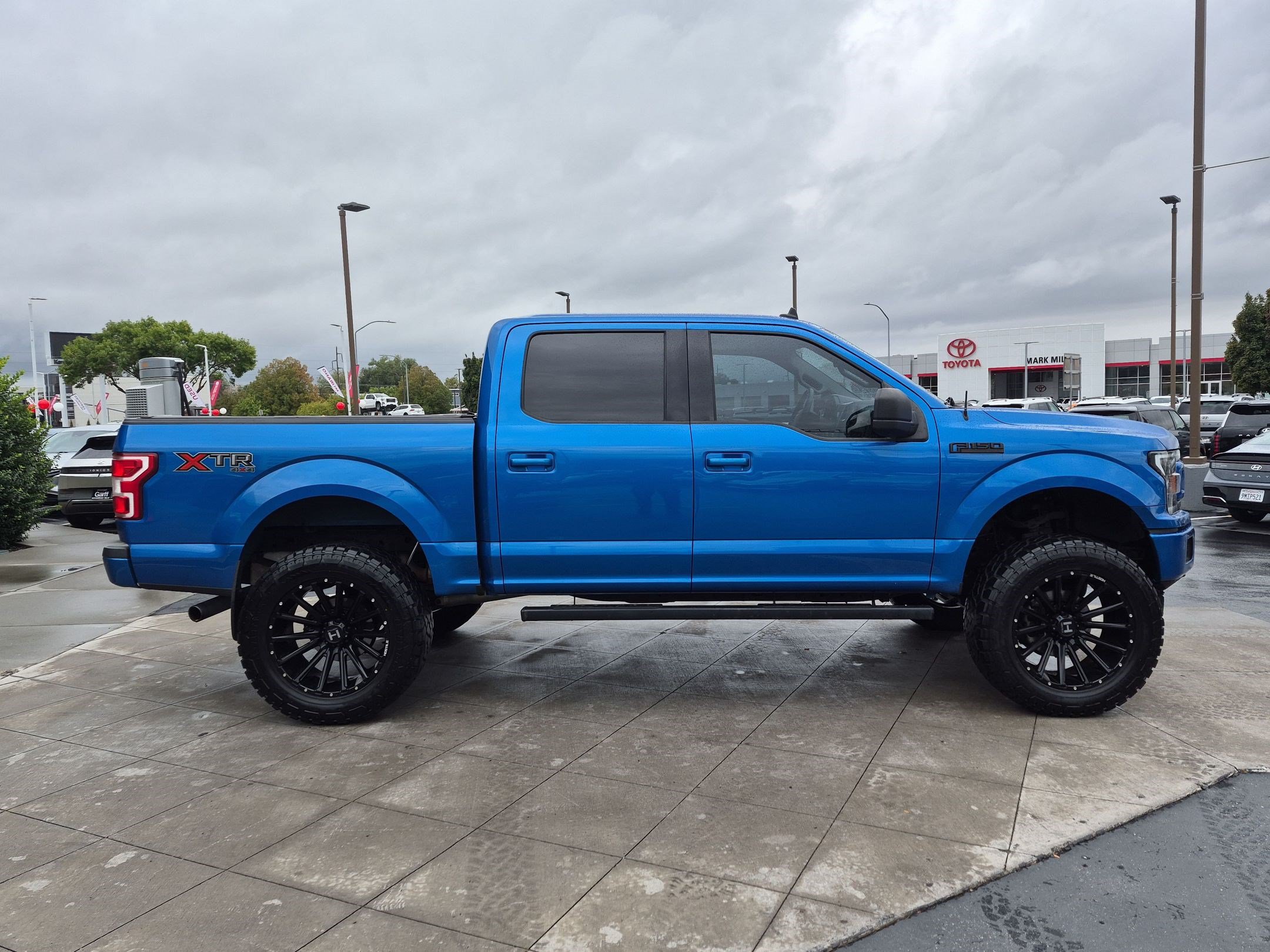 Used 2020 Ford F150 XLT w/ XTR Package AWD/4WD image 2