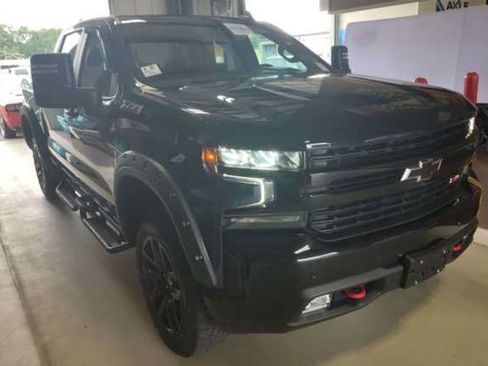Used 2022 Chevrolet Silverado 1500 LT Trail Boss w/ Safety Package AWD/4WD image 3