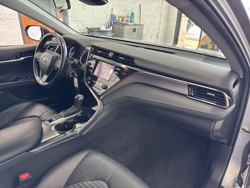 Used 2020 Toyota Camry SE AWD/4WD image 49