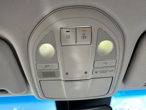 Used 2019 Genesis G70 2.0T Sport image 49