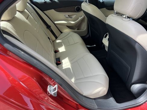 Used 2018 Mercedes-Benz C 300 Sedan w/ Premium Package image 13