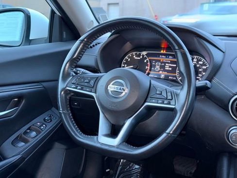 Used 2022 Nissan Sentra SV FWD image 19