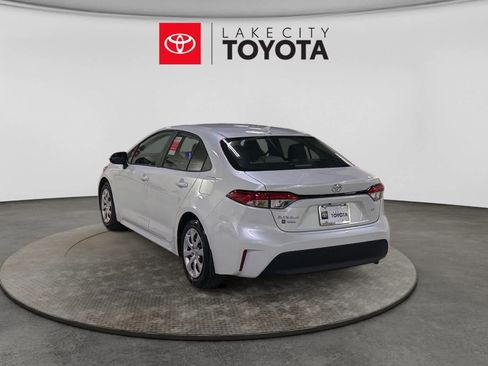 New 2026 Toyota Corolla LE FWD image 4