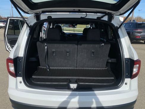 Used 2022 Honda Pilot Sport image 21