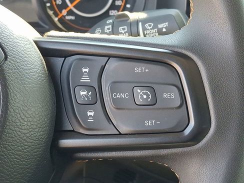 Used 2024 Jeep Wrangler Sport S image 21