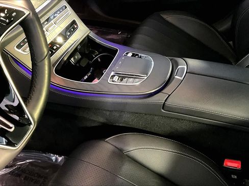 Used 2023 Mercedes-Benz E 350 4MATIC Sedan image 17