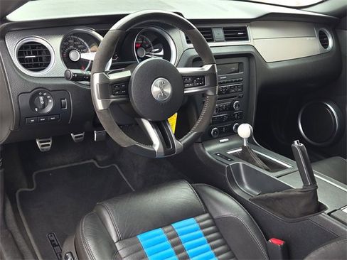 Used 2011 Ford Mustang Shelby GT500 image 13