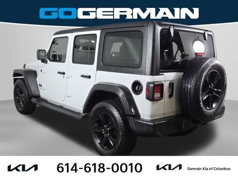 Used 2022 Jeep Wrangler Unlimited Sport image 11