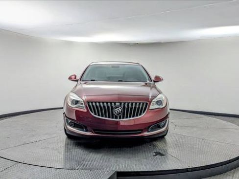 Used 2016 Buick Regal Premium image 12