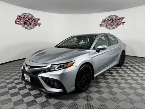 Used 2023 Toyota Camry SE w/ TRD Appearance Package (TMS) AWD/4WD image 3