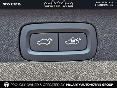 New 2025 Volvo XC90 T8 Plus w/ Protection Package Premier image 27