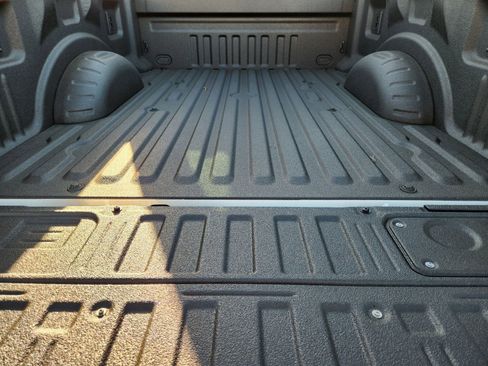 New 2025 Ford F250 Platinum w/ Platinum Plus Package image 29