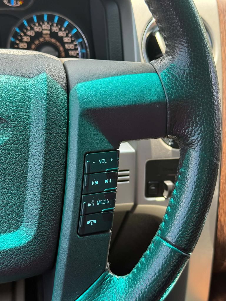 Used 2013 Ford F150 Lariat w/ Lariat Chrome Pkg RWD image 16