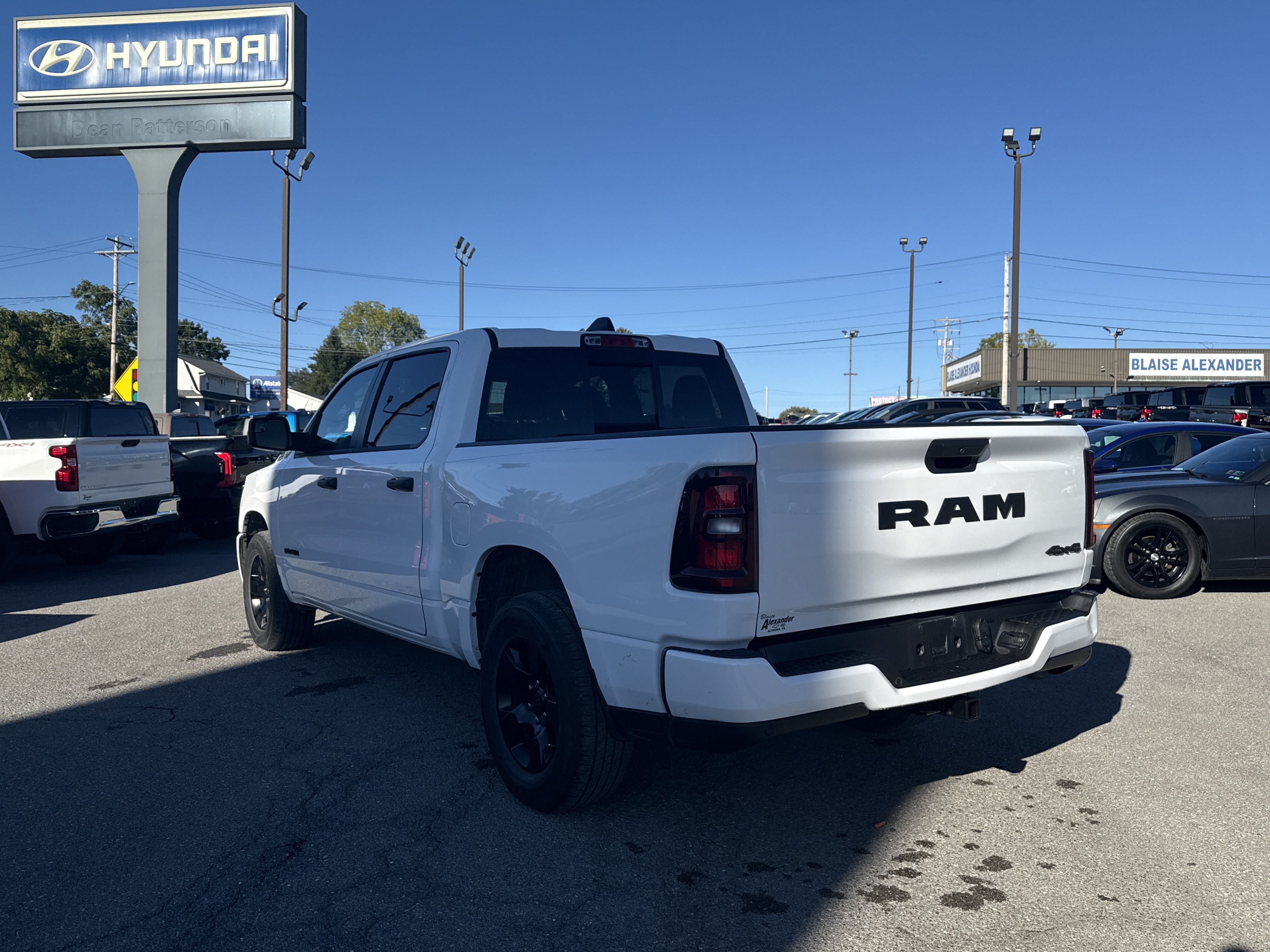 Used 2025 RAM 1500 Tradesman w/ Night Edition AWD/4WD image 7
