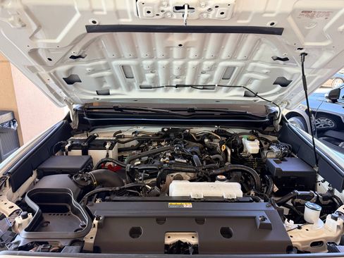 Used 2025 Toyota Tacoma SR5 RWD image 29