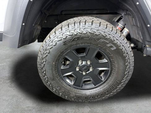Used 2022 Jeep Gladiator Mojave w/ Trailer Tow Package AWD/4WD image 15