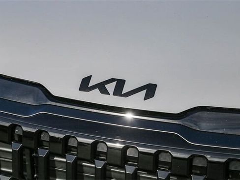 New 2026 Kia Sportage X-Line image 5