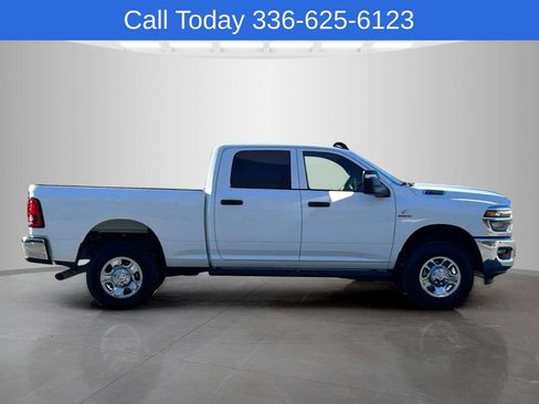 New 2026 RAM 2500 Tradesman AWD/4WD image 6