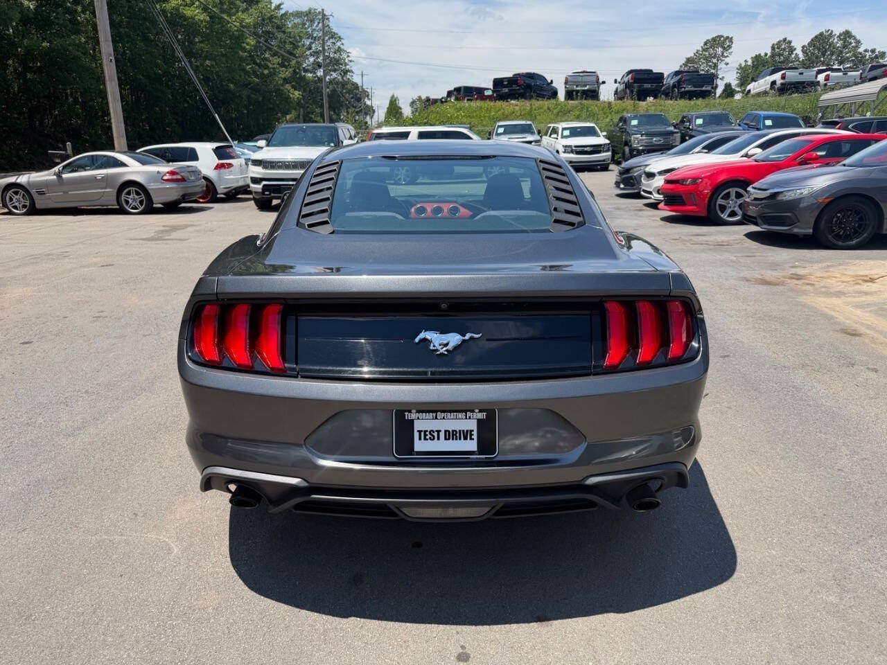 Used 2018 Ford Mustang Coupe RWD image 7