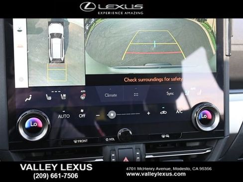 Used 2025 Lexus GX 550 AWD/4WD image 7
