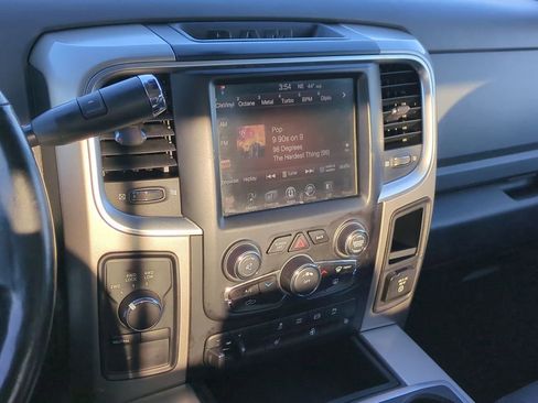 Used 2015 RAM 2500 Big Horn image 34