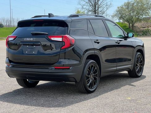 Certified 2023 GMC Terrain SLE w/ Driver Convenience Package AWD/4WD image 46
