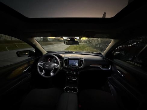 Used 2018 GMC Terrain SLE w/ Infotainment Package I image 30