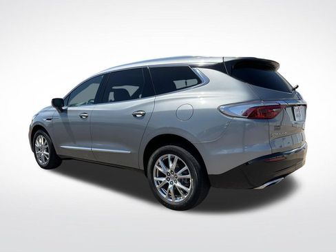 Certified 2023 Buick Enclave Essence w/ Experience Buick Package AWD/4WD image 25
