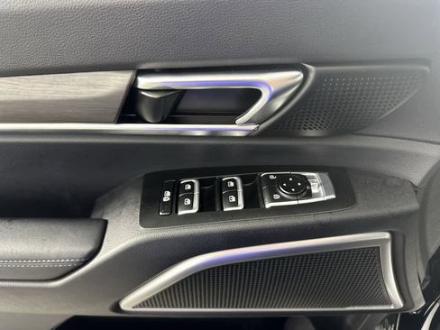 Used 2024 Kia Telluride EX X-Line image 19