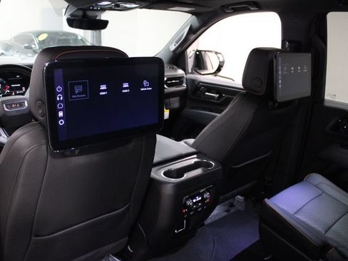 New 2026 GMC Yukon AT4 w/ AT4 Premium Plus Package AWD/4WD image 51