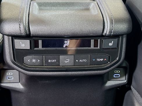 New 2026 Toyota Grand Highlander FWD image 24