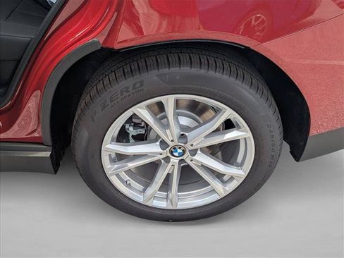 Used 2025 BMW X3 xDrive30i w/ Premium Package AWD/4WD image 9